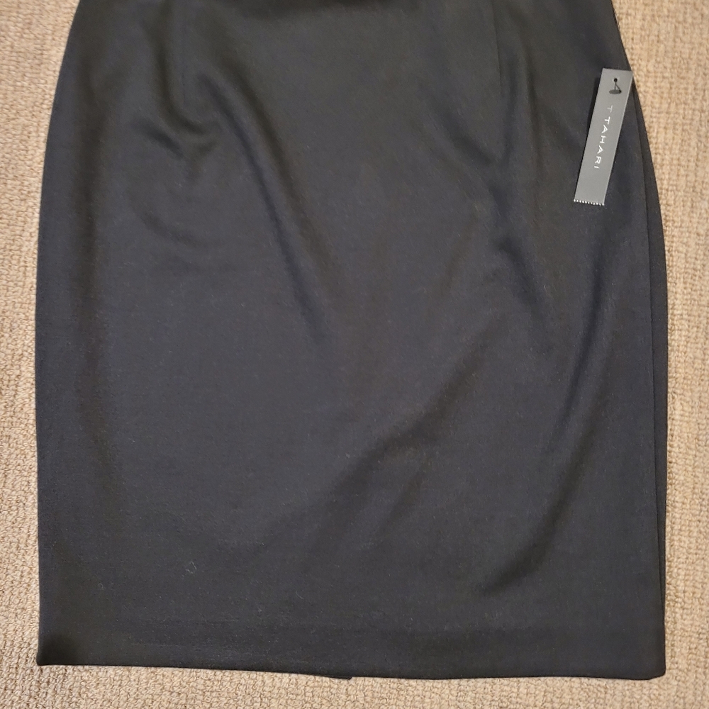 Tahari Black Women's Skirt